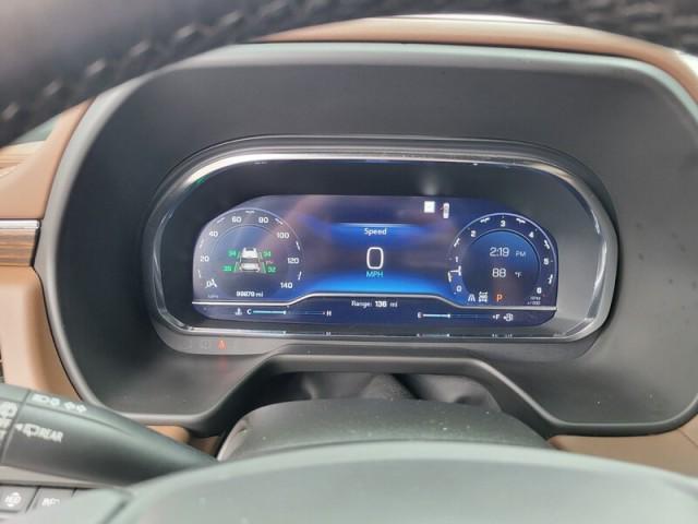 Photo of 2022 Iridescent Pearl Tricoat Chevrolet Tahoe