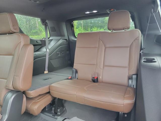 Photo of 2022 Iridescent Pearl Tricoat Chevrolet Tahoe