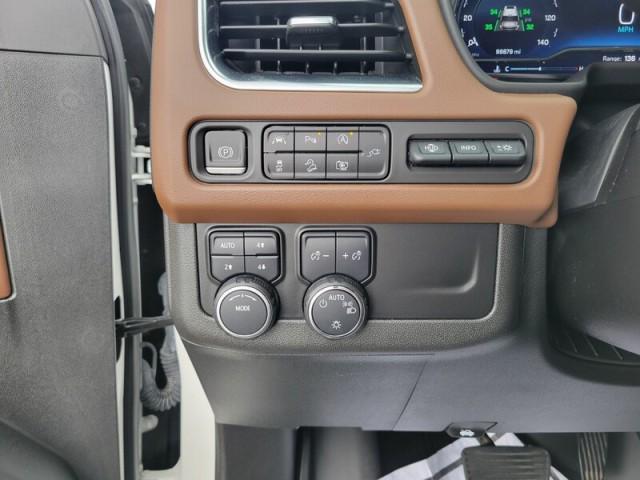 Photo of 2022 Iridescent Pearl Tricoat Chevrolet Tahoe