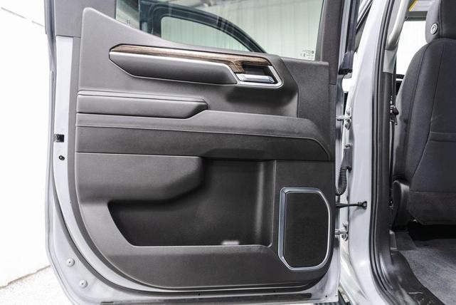 Photo of 2024 Gray GMC Sierra 1500