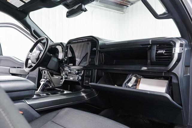 Photo of 2023 Iconic Silver Metallic Ford F-150