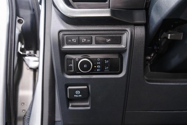 Photo of 2023 Iconic Silver Metallic Ford F-150
