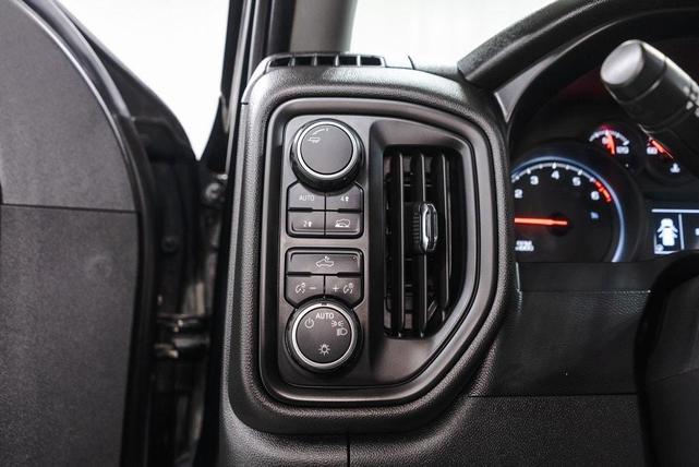 Photo of 2020 Black Chevrolet Silverado 1500