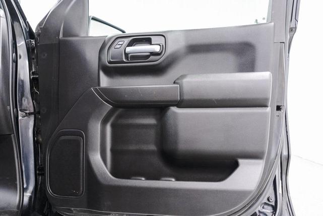 Photo of 2020 Black Chevrolet Silverado 1500