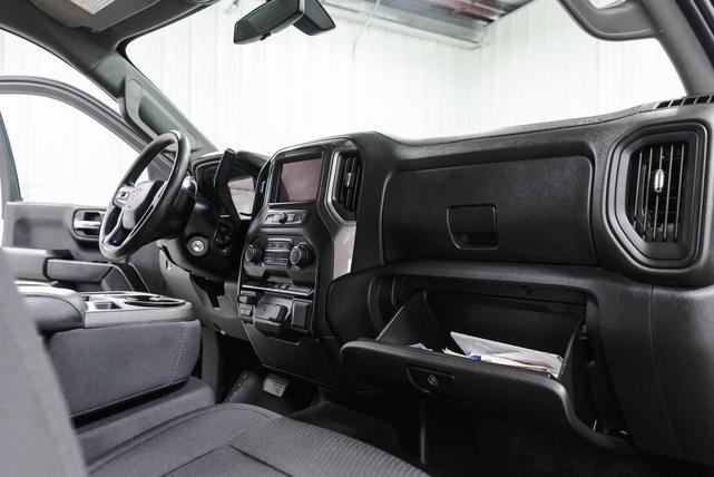 Photo of 2020 Black Chevrolet Silverado 1500