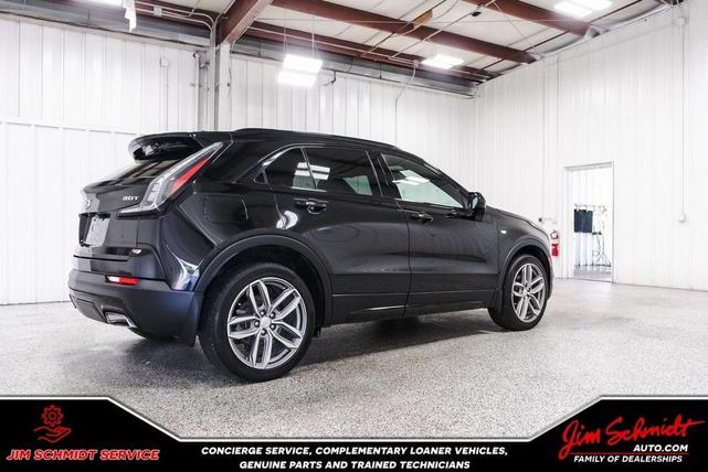 Photo of 2019 Stellar Black Metallic Cadillac XT4