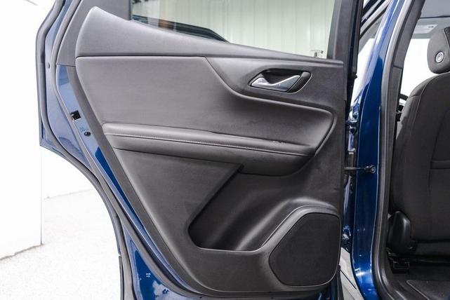 Photo of 2022 Blue Glow Metallic Chevrolet Blazer