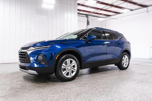 Photo of 2022 Blue Glow Metallic Chevrolet Blazer