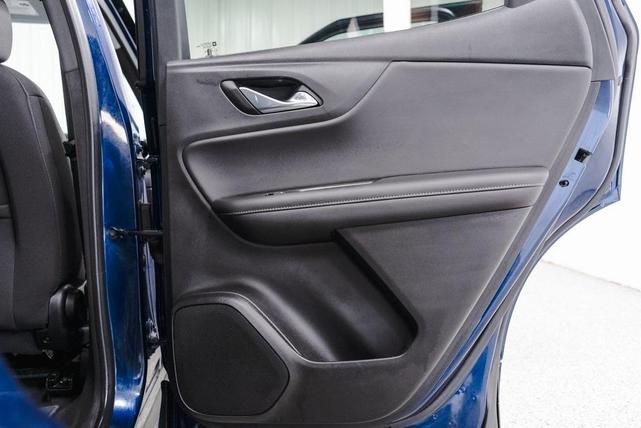 Photo of 2022 Blue Glow Metallic Chevrolet Blazer