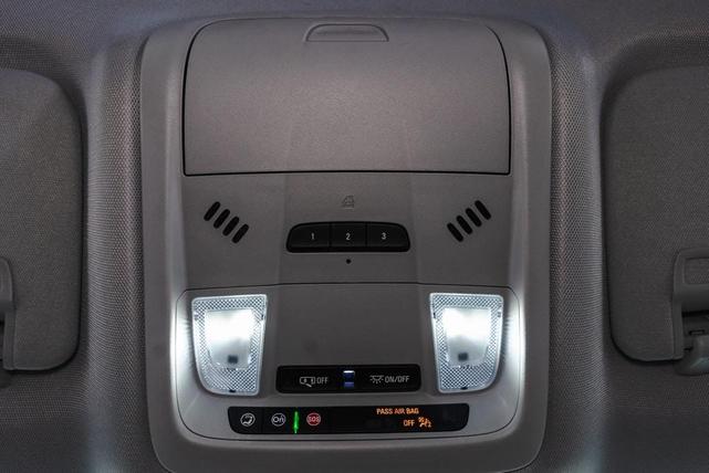 Photo of 2022 Blue Glow Metallic Chevrolet Blazer