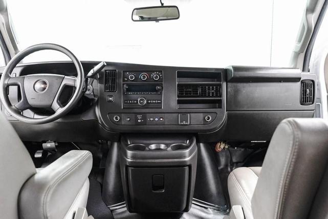 Photo of 2022 Summit White GMC Savana 2500