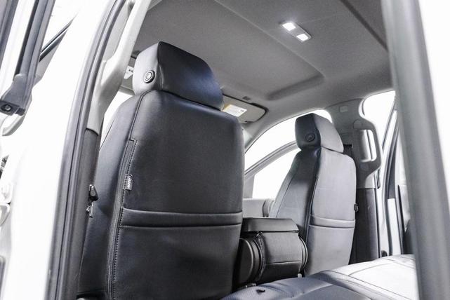 Photo of 2019 Summit White GMC Sierra 1500