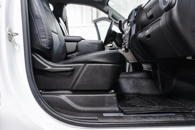 Photo of 2019 Summit White GMC Sierra 1500