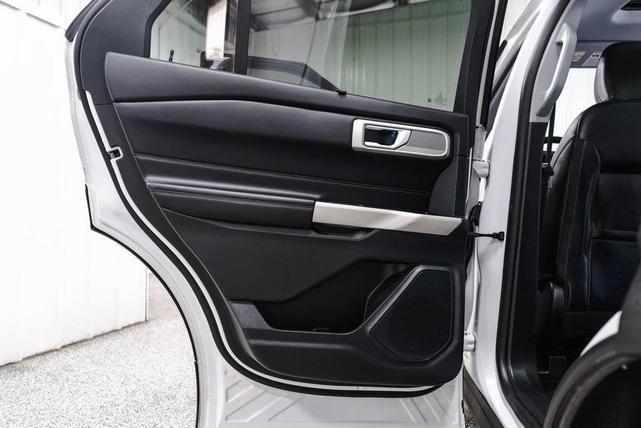 Photo of 2021 Oxford White Ford Explorer