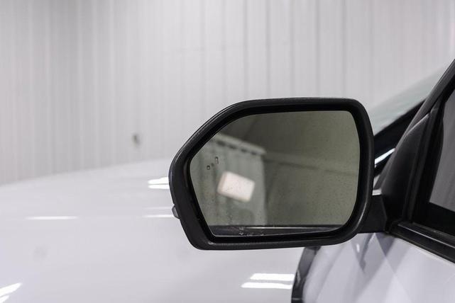 Photo of 2021 Oxford White Ford Explorer