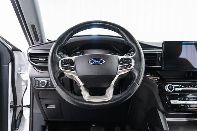 Photo of 2021 Oxford White Ford Explorer