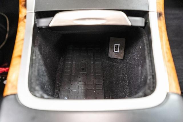 Photo of 2020 Black Lincoln Nautilus