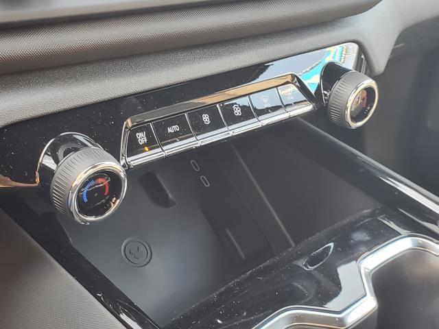 Photo of 2025 Summit White Chevrolet Silverado EV