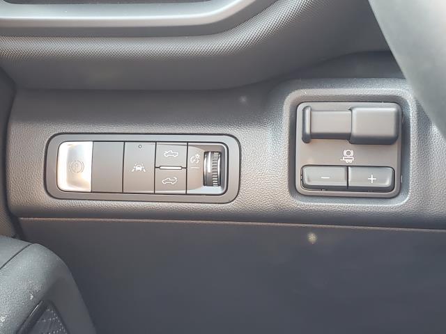 Photo of 2025 Summit White Chevrolet Silverado EV