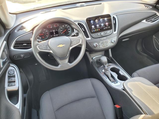 Photo of 2025 Mineral Gray Metallic Chevrolet Malibu