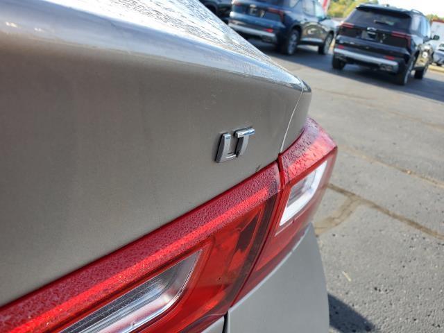 Photo of 2025 Mineral Gray Metallic Chevrolet Malibu