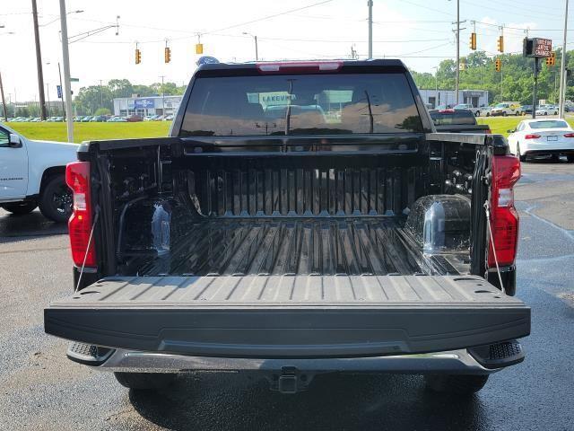 Photo of 2023 Black Chevrolet Silverado 1500
