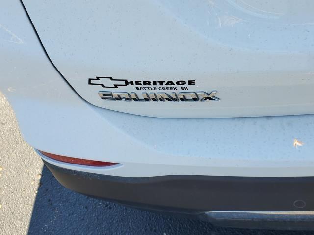 Photo of 2023 Summit White Chevrolet Equinox