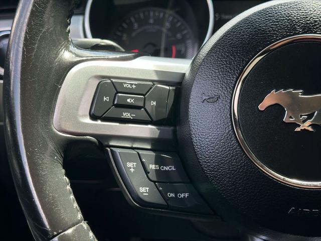 Photo of 2019 Ingot Silver Metallic Ford Mustang