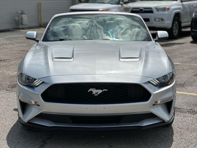 Photo of 2019 Ingot Silver Metallic Ford Mustang
