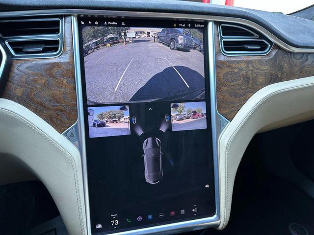 Photo of 2016 Black Tesla Model S
