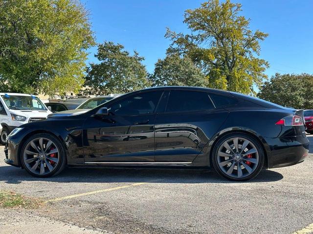 Photo of 2016 Black Tesla Model S