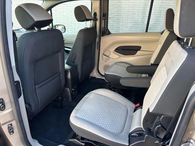 Photo of 2019 Diffused Silver Ford Transit Connect