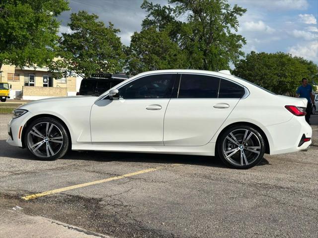 Photo of 2019 White BMW 330