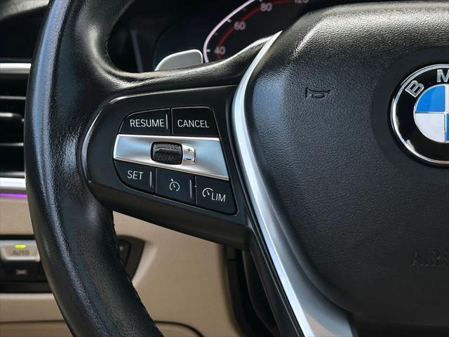 Photo of 2019 White BMW 330