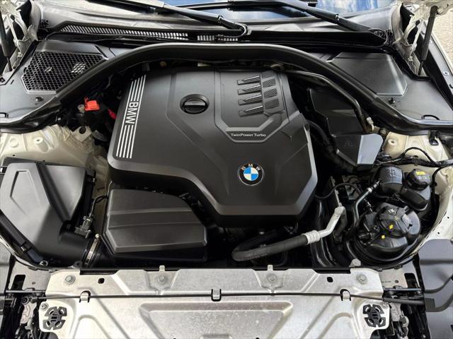 Photo of 2019 White BMW 330