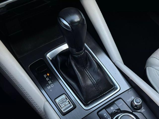 Photo of 2016 Soul Red Metallic Mazda Mazda6