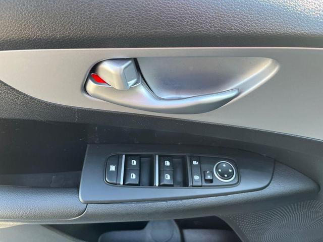 Photo of 2023 Gravity Gray Kia Forte