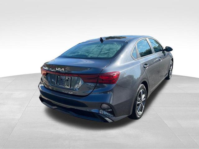 Photo of 2023 Gravity Gray Kia Forte
