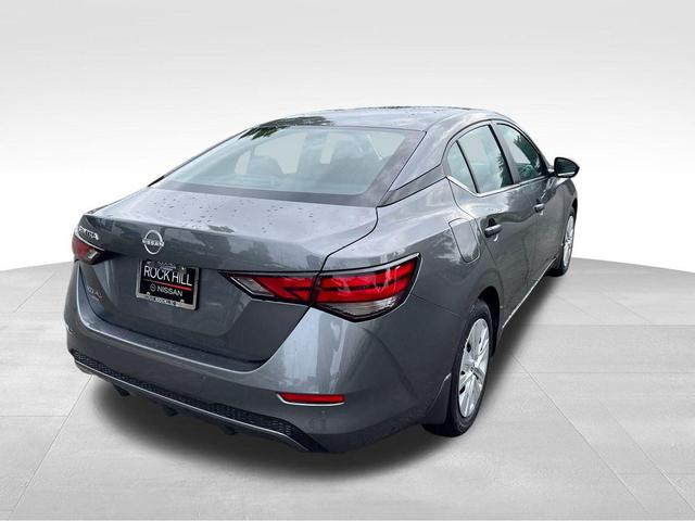 Photo of 2025 Gun Metallic Nissan Sentra