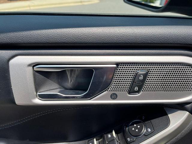 Photo of 2022 Gray Metallic Ford Explorer