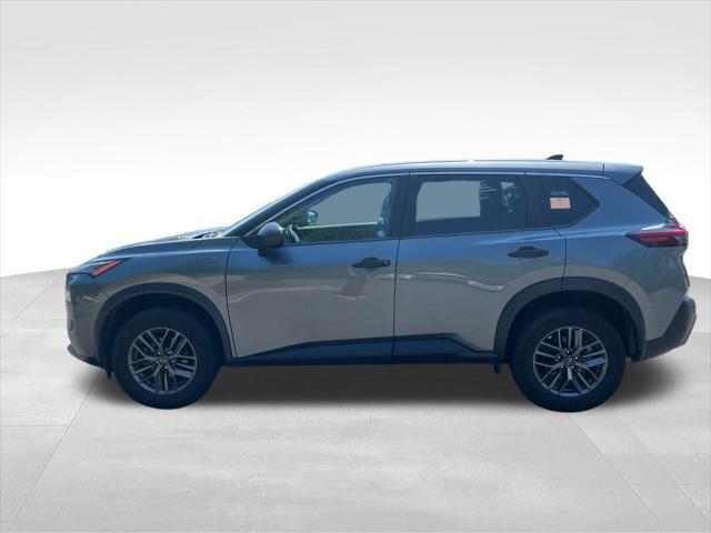 Photo of 2023 Gun Metallic Nissan Rogue
