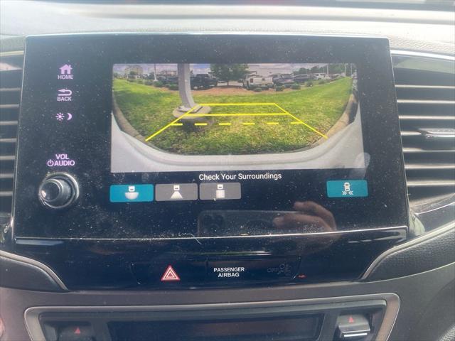 Photo of 2022 Platinum White Pearl Honda Pilot