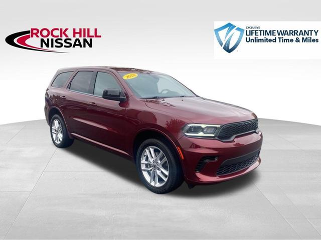 Photo of 2023 Octane Red Pearlcoat Dodge Durango