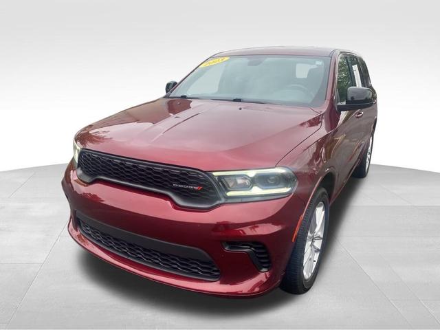 Photo of 2023 Octane Red Pearlcoat Dodge Durango