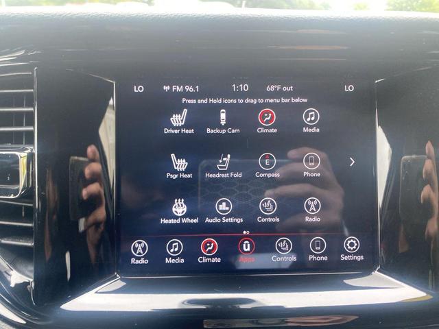 Photo of 2023 Octane Red Pearlcoat Dodge Durango