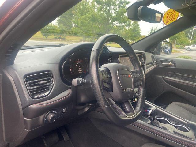 Photo of 2023 Octane Red Pearlcoat Dodge Durango