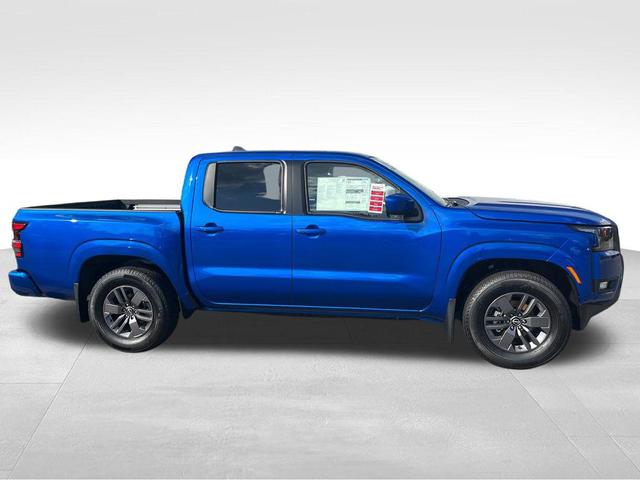 Photo of 2025 Bluestone Pearl Nissan Frontier