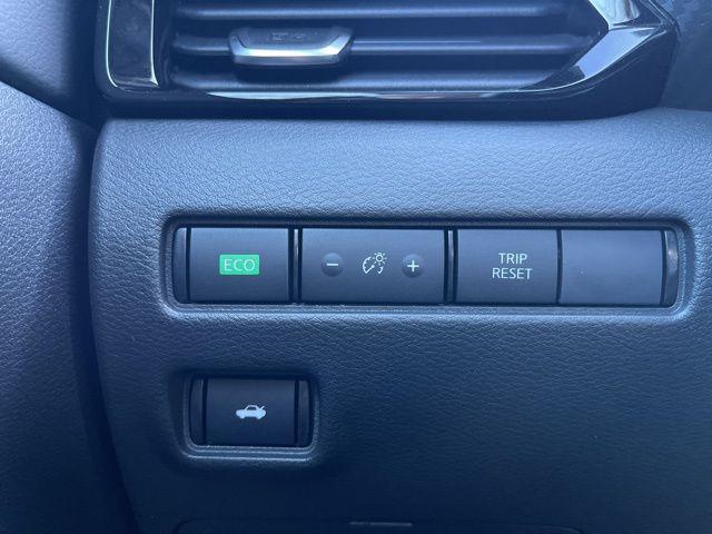 Photo of 2025 Super Black Nissan Sentra