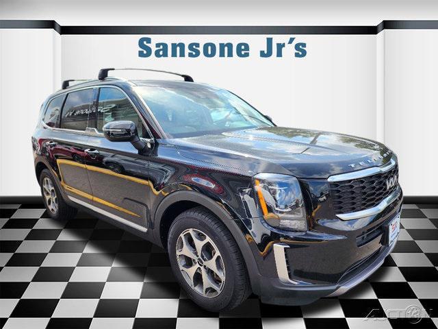 Photo of 2022 Ebony Black Kia Telluride