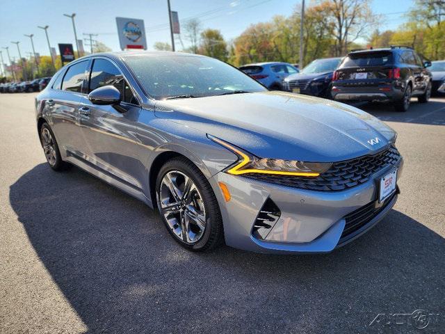 2022 Kia K5